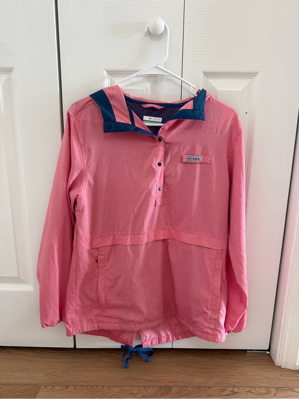 Columbia Pink Pullover Hoodie with Navy Accents